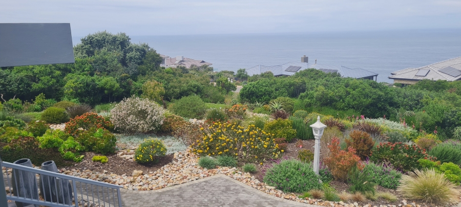 3 Bedroom Property for Sale in Village On Sea Western Cape